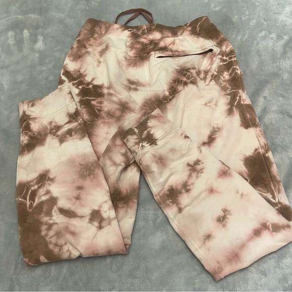 Lululemon City Sweat Jogger 29" *Earth Dye Color Clay 21952 - Picture 7 of 10